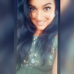 Meet your Posher, Shawna